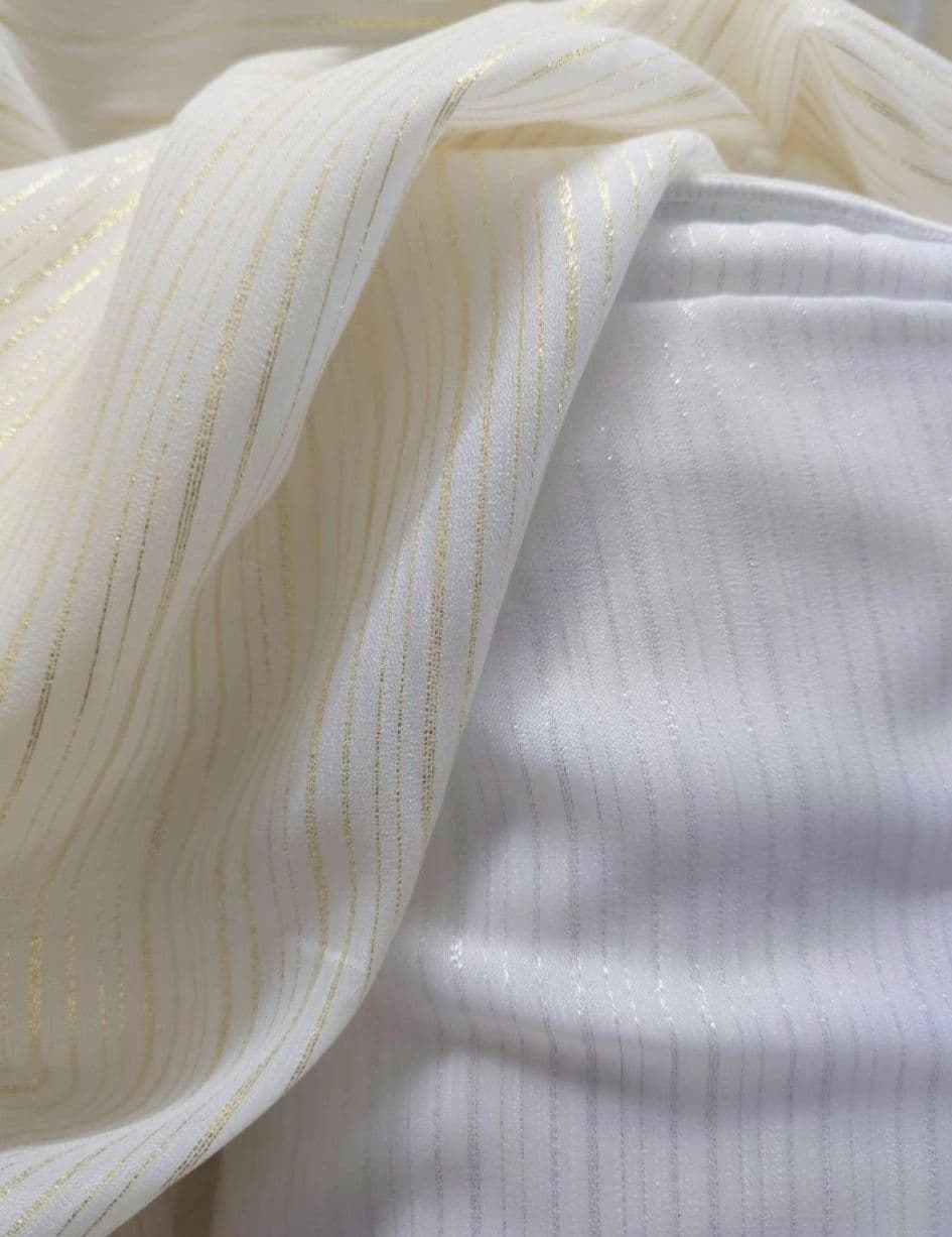 Perdea alba fir Auriu